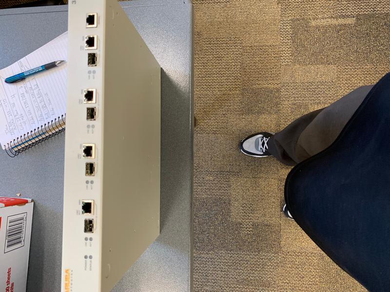 Picture of ICN: 7013AW227327156 - ARUBA NETWORKS 3200-US MOBILITY CONTROLLER ( Excess )
