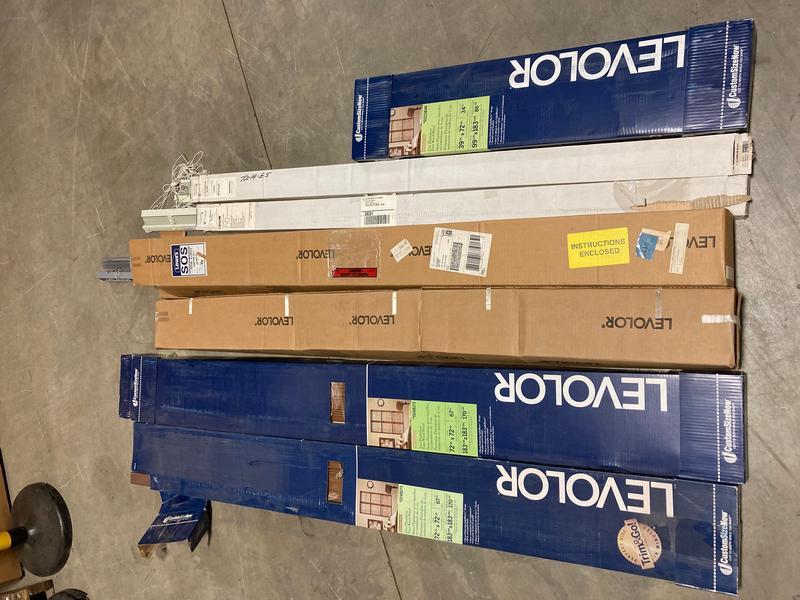 Picture of ICN: 89827722770002 - VARIOUS SIZES OF ALUMINUM LEVOLOR BLINDS ( Excess )